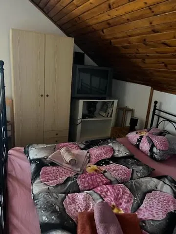 Penzion U Krbu بيت ضيافة